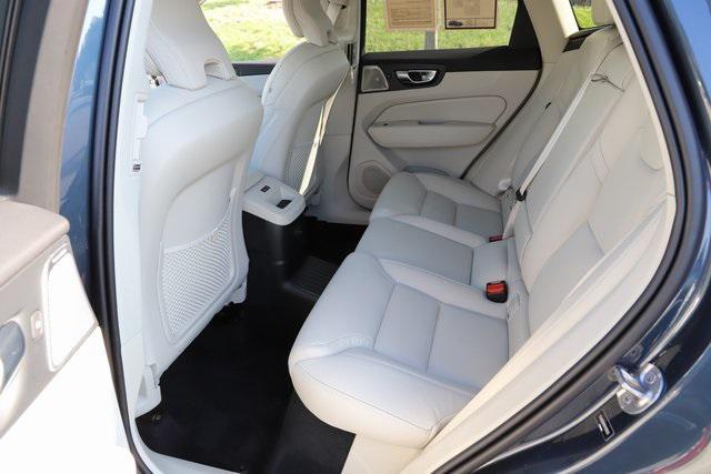 used 2024 Volvo XC60 Recharge Plug-In Hybrid car, priced at $56,497