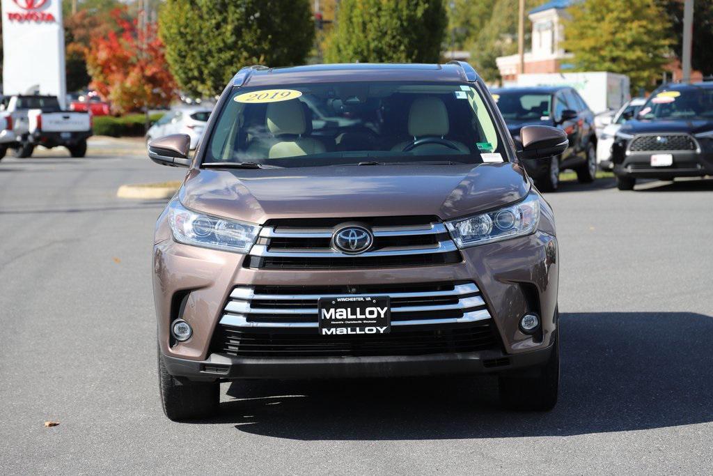 used 2019 Toyota Highlander car, priced at $28,597