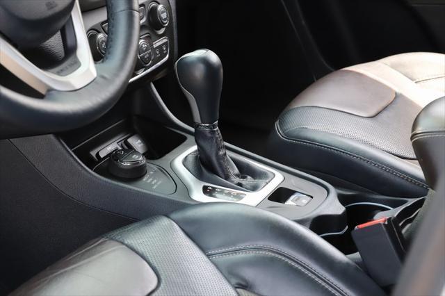 used 2014 Jeep Cherokee car, priced at $11,897