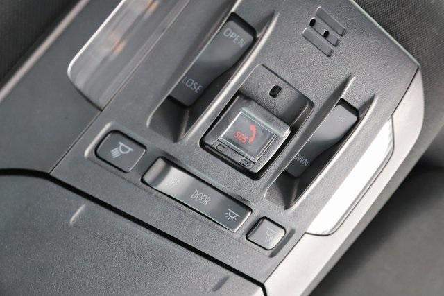 used 2021 Toyota Highlander car, priced at $38,017