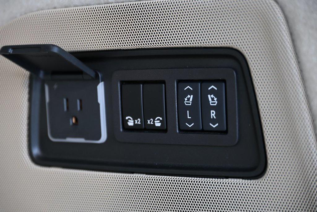 used 2024 Cadillac Escalade ESV car, priced at $83,397