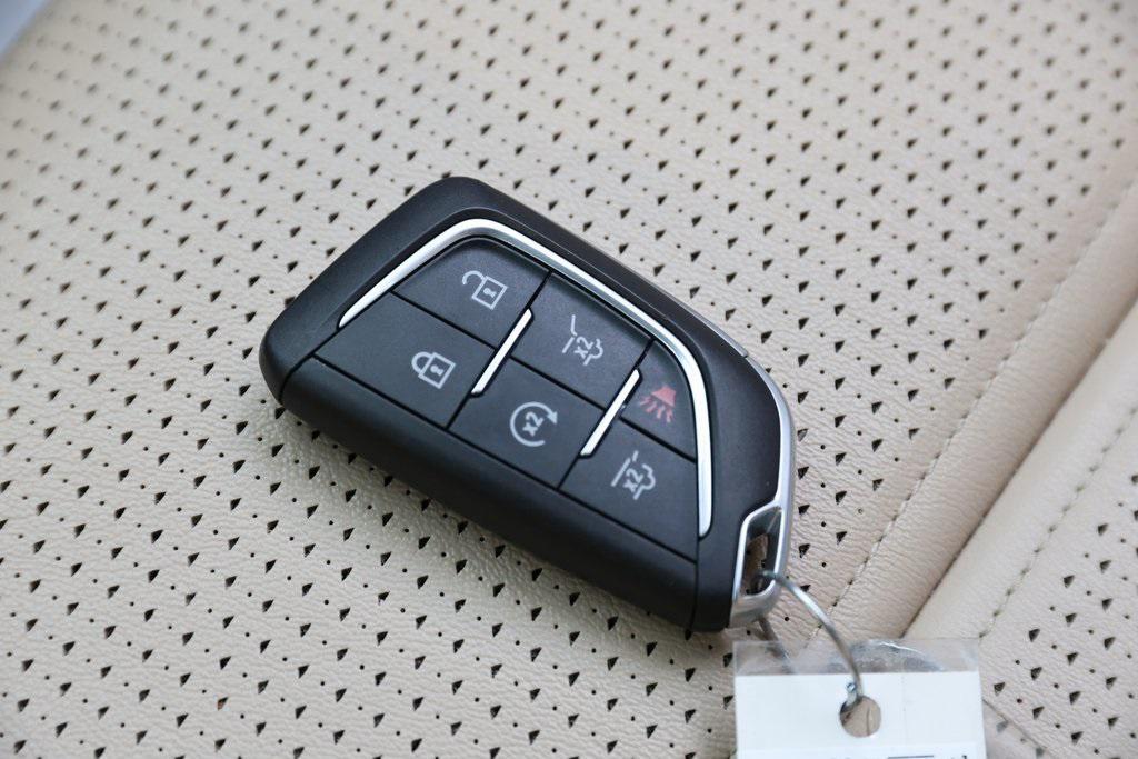 used 2024 Cadillac Escalade ESV car, priced at $83,397