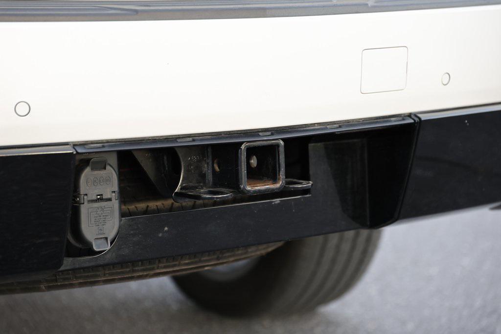 used 2024 Cadillac Escalade ESV car, priced at $83,397