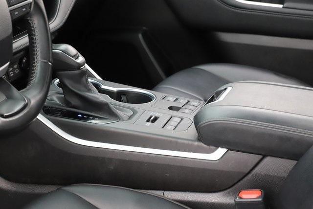used 2023 Toyota Highlander car, priced at $41,187