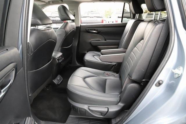 used 2023 Toyota Highlander car, priced at $41,187