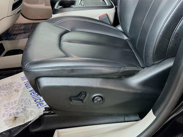 used 2023 Chrysler Pacifica car, priced at $24,922