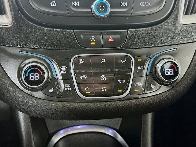 used 2022 Chevrolet Malibu car, priced at $20,293