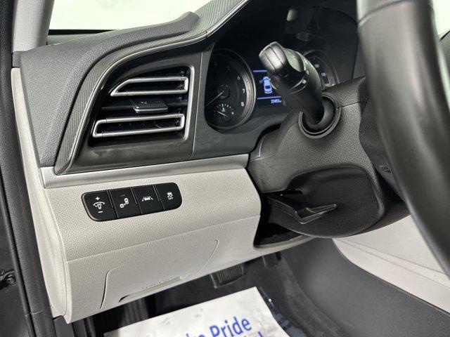 used 2020 Hyundai Elantra car