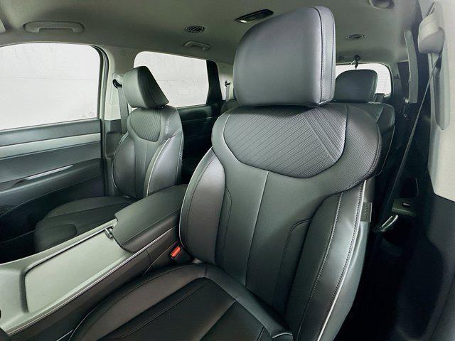 new 2025 Hyundai Palisade car, priced at $44,264