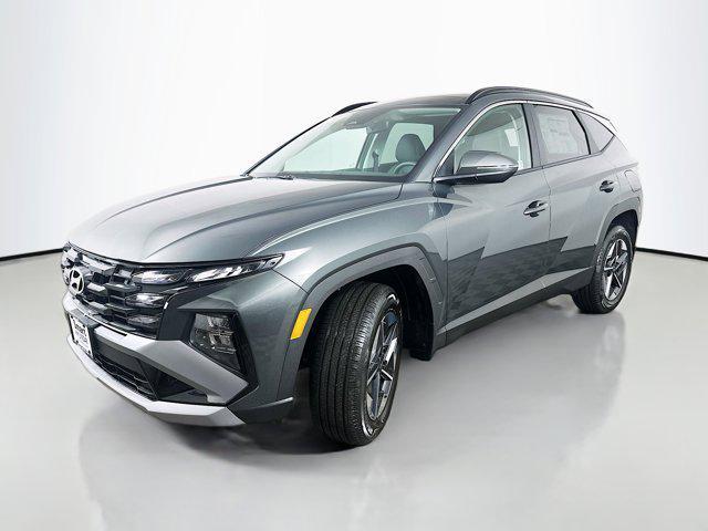 new 2025 Hyundai TUCSON Hybrid car, priced at $37,950
