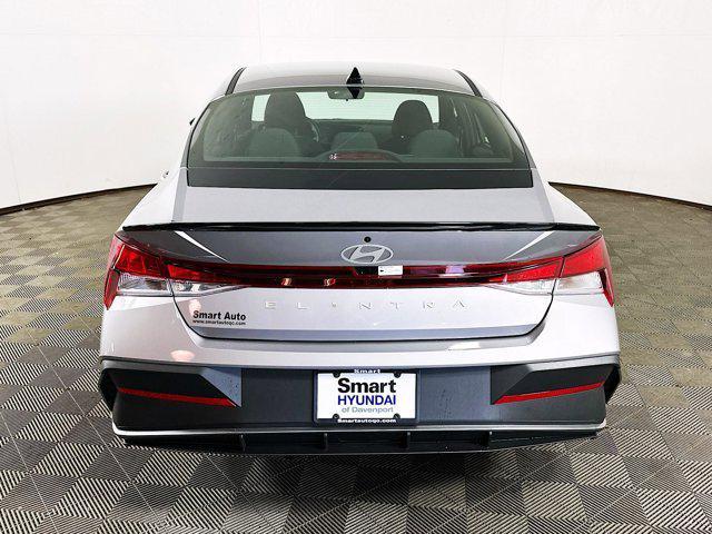 new 2025 Hyundai Elantra car, priced at $25,015