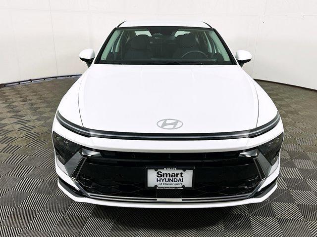 new 2025 Hyundai Sonata Hybrid car, priced at $31,800
