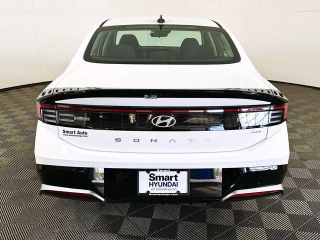 new 2025 Hyundai Sonata Hybrid car, priced at $31,800
