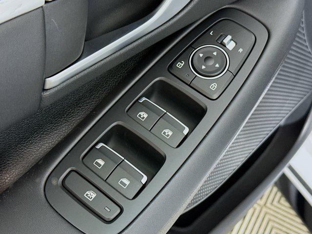 new 2025 Hyundai Sonata Hybrid car, priced at $31,800