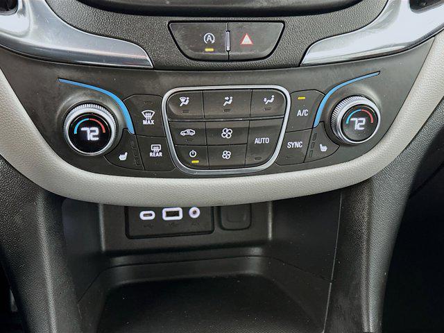 used 2022 Chevrolet Equinox car, priced at $18,960