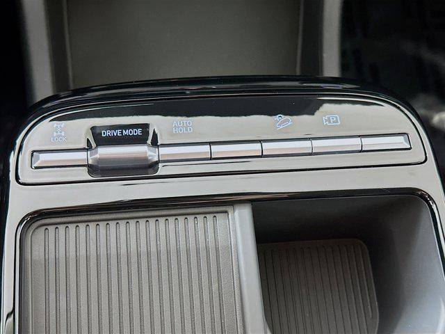 new 2026 Hyundai TUCSON Hybrid car, priced at $33,779