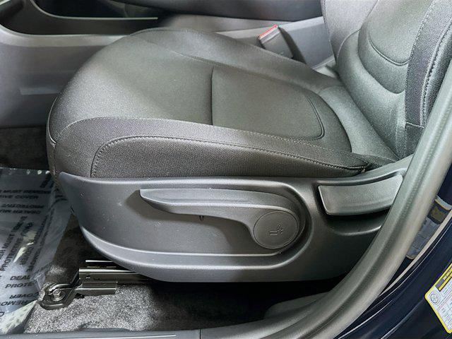 new 2026 Hyundai TUCSON Hybrid car, priced at $33,779