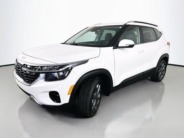 used 2024 Kia Seltos car