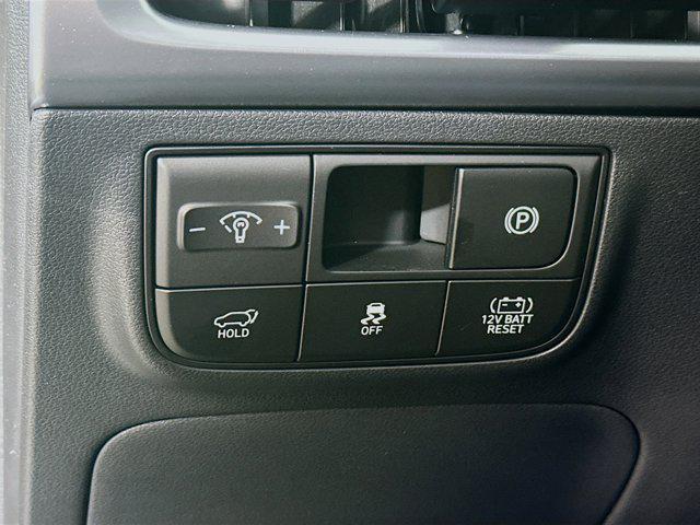 new 2026 Hyundai TUCSON Hybrid car, priced at $35,309