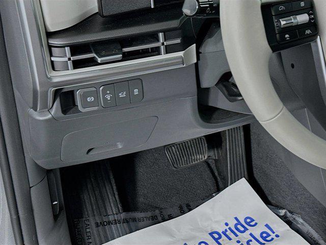used 2025 Hyundai Santa Fe car, priced at $34,984
