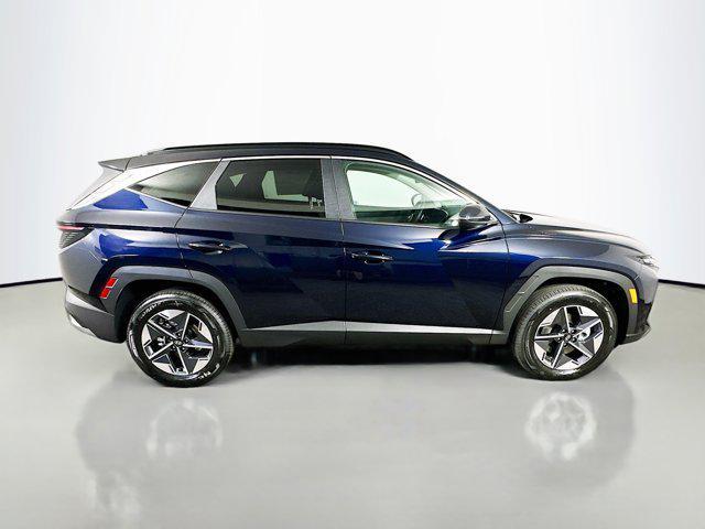 new 2025 Hyundai TUCSON Hybrid car, priced at $37,915