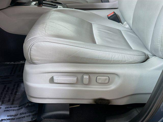 used 2018 Honda Pilot car, priced at $17,442