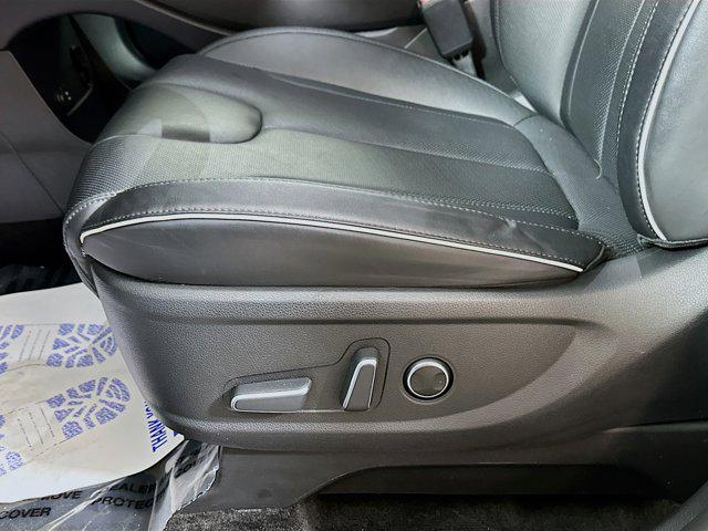 used 2024 Hyundai Palisade car, priced at $35,991