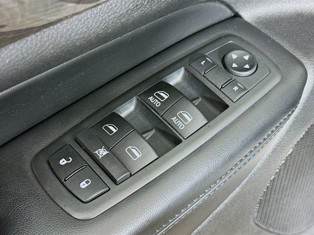 used 2013 Jeep Grand Cherokee car, priced at $9,595