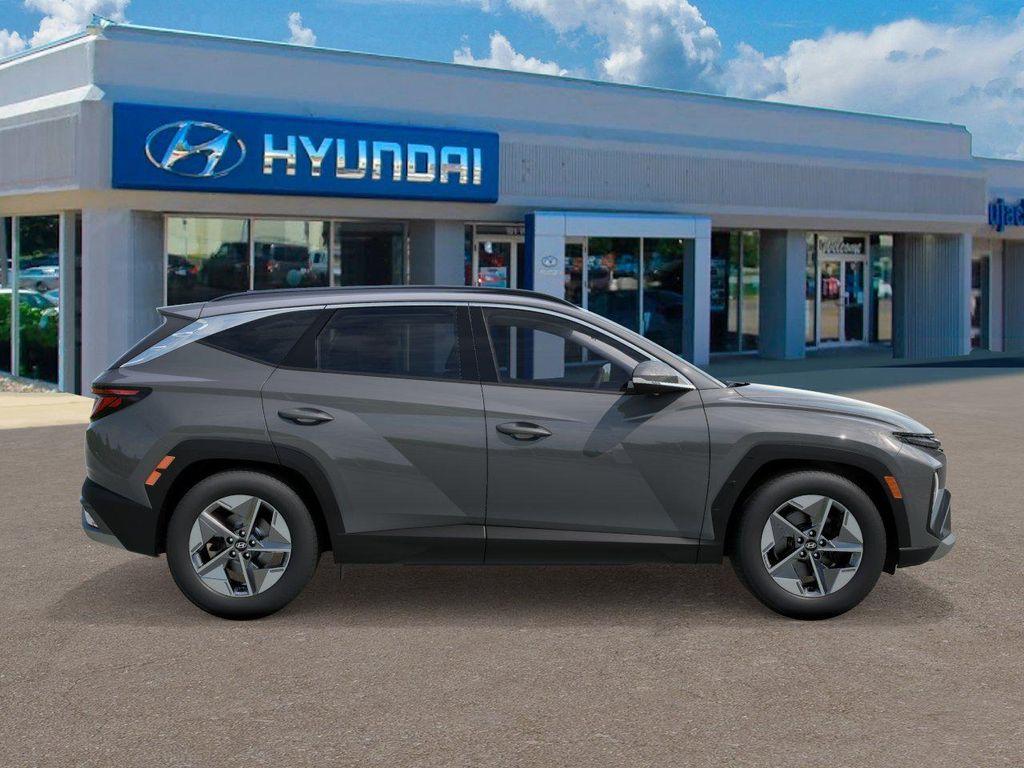 new 2026 Hyundai Tucson car, priced at $34,470