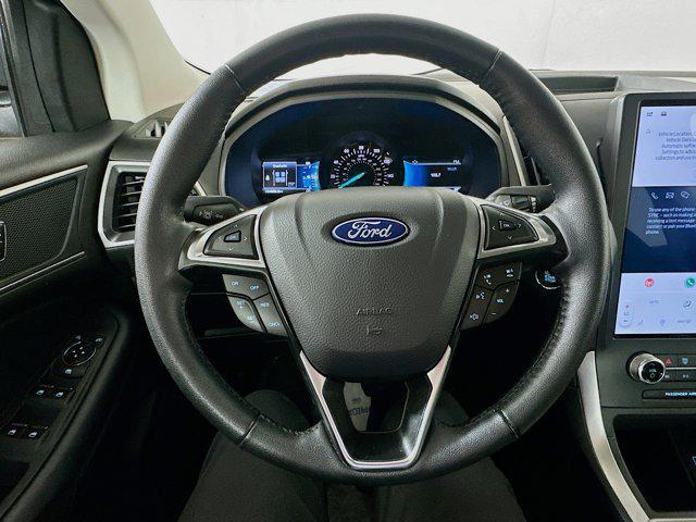 used 2024 Ford Edge car, priced at $25,593