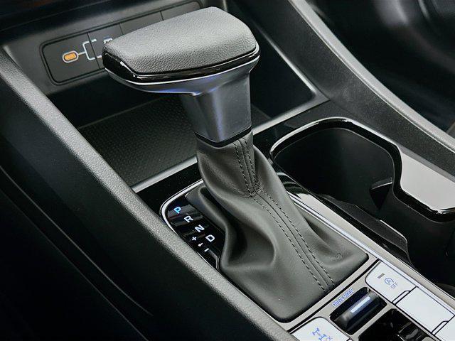 new 2025 Hyundai Tucson car, priced at $30,998