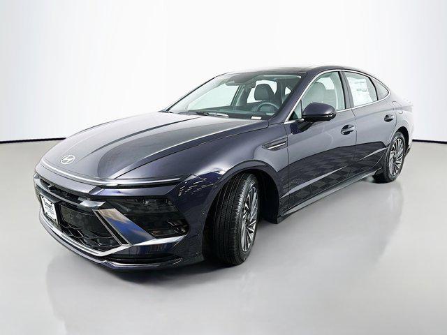 new 2025 Hyundai Sonata Hybrid car, priced at $39,480