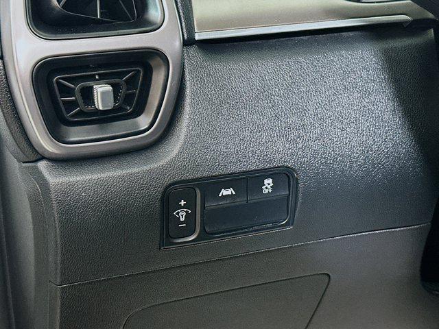 used 2021 Kia Sorento Hybrid car, priced at $19,693