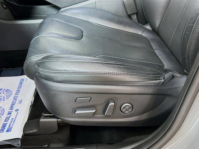 used 2023 Hyundai Santa Fe car, priced at $29,995