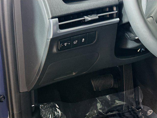 new 2025 Hyundai Tucson car, priced at $36,874
