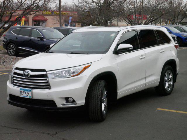 used 2015 Toyota Highlander car, priced at $21,785