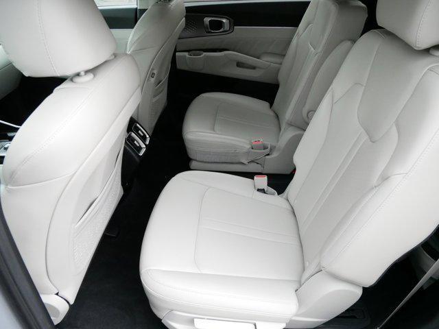 used 2022 Kia Sorento car, priced at $24,995
