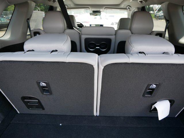 new 2025 Acura MDX car, priced at $56,740
