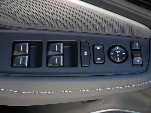 new 2026 Acura MDX car, priced at $61,350