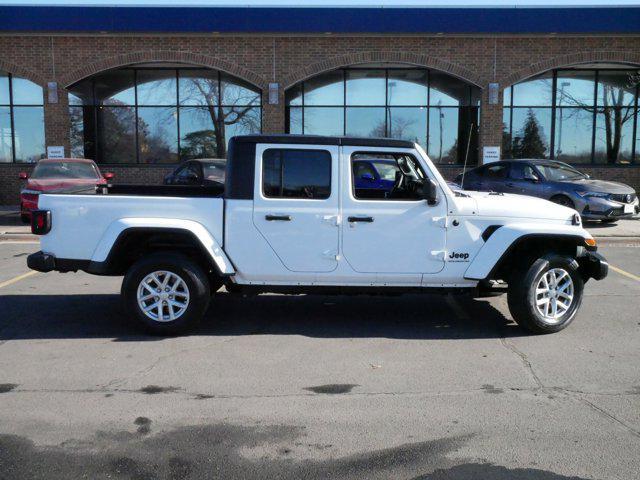 used 2023 Jeep Gladiator car, priced at $28,375