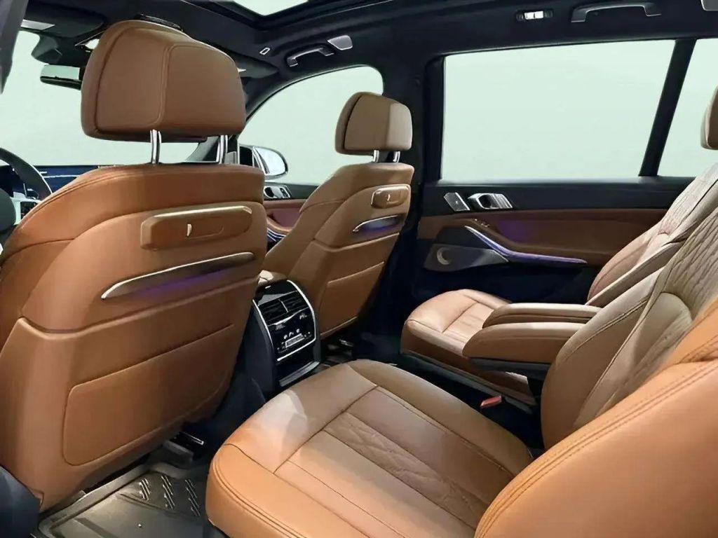 used 2024 BMW X7 car, priced at $94,900