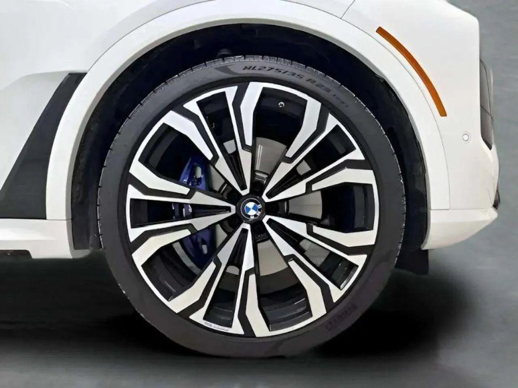 used 2024 BMW X7 car, priced at $94,900
