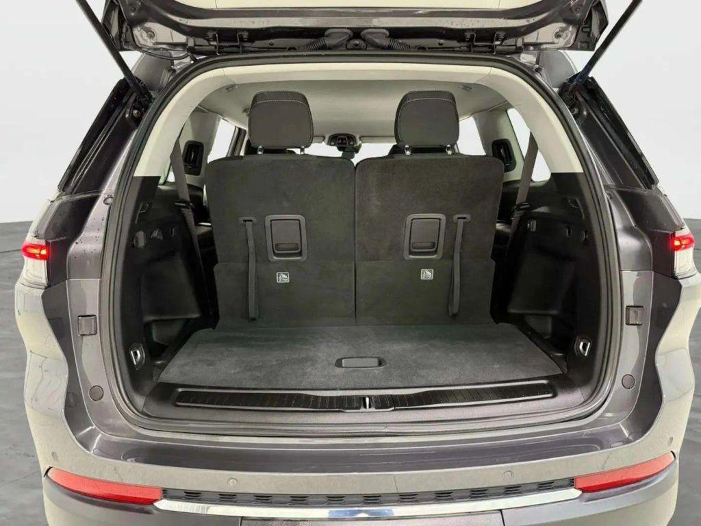 used 2023 Jeep Grand Cherokee L car, priced at $30,900