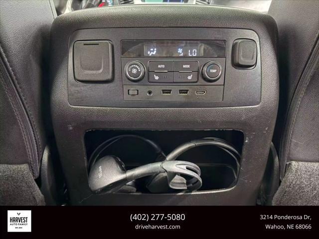 used 2018 GMC Yukon car, priced at $28,900