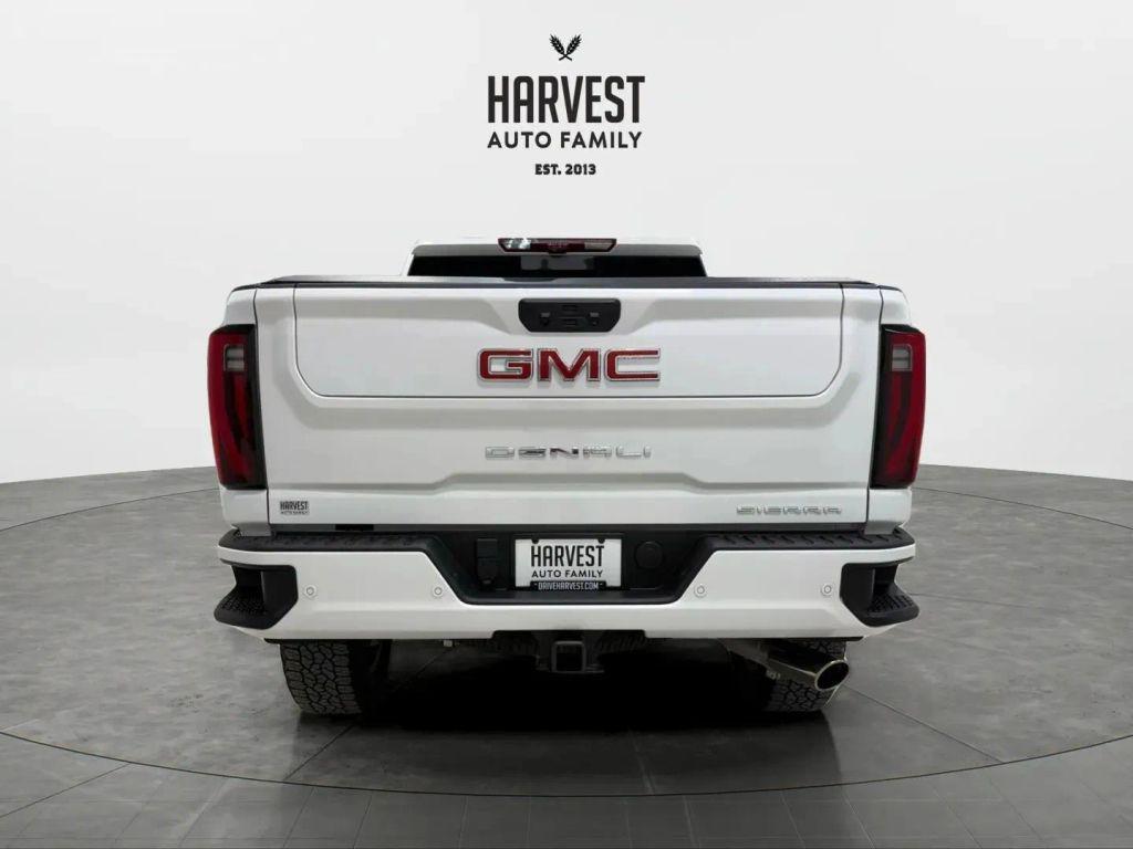 used 2024 GMC Sierra 2500 car, priced at $71,900