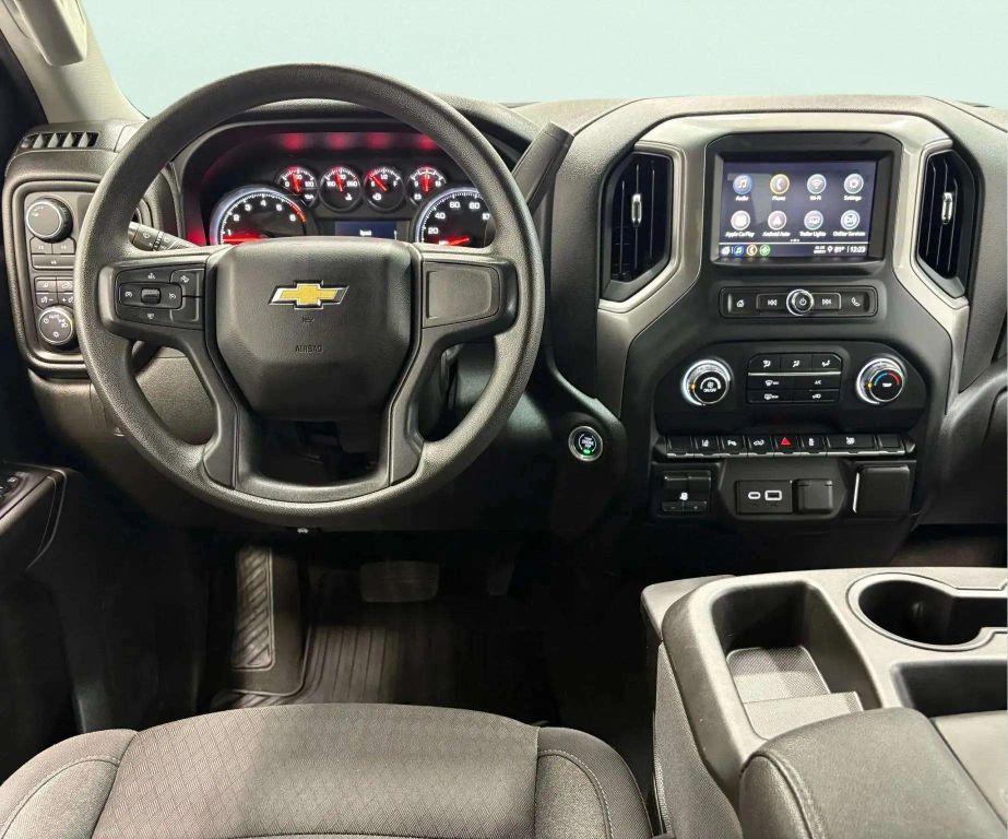used 2024 Chevrolet Silverado 2500 car, priced at $44,900