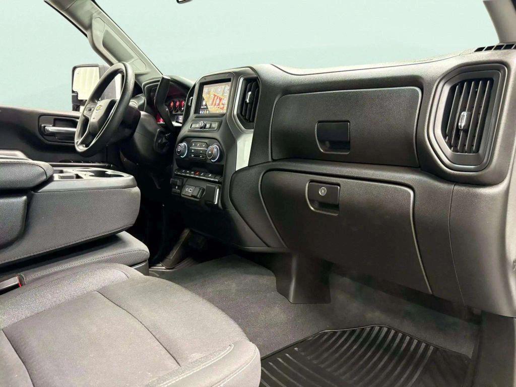 used 2024 Chevrolet Silverado 2500 car, priced at $44,900