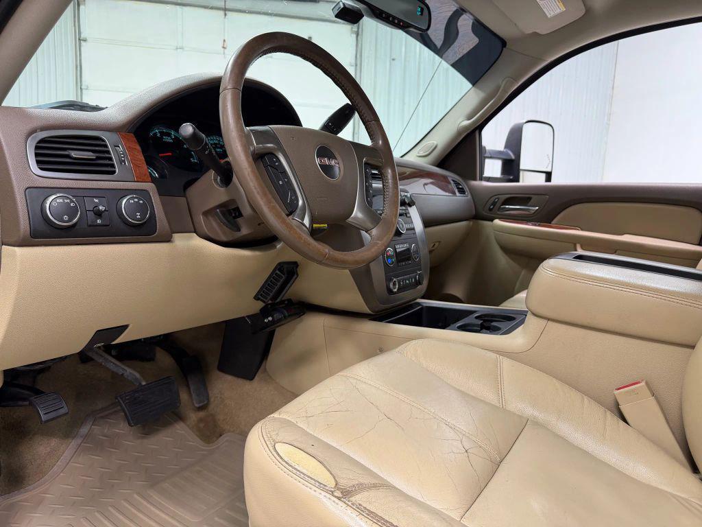 used 2007 GMC Sierra 2500 car, priced at $23,900