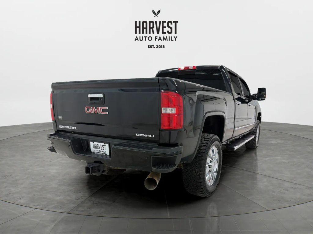 used 2018 GMC Sierra 2500 car, priced at $46,900