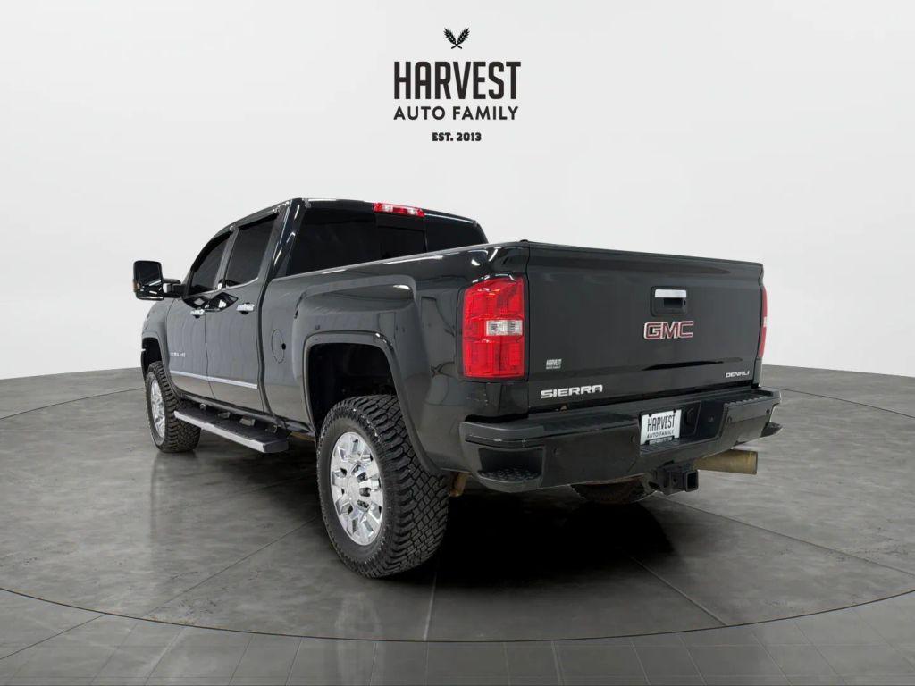 used 2018 GMC Sierra 2500 car, priced at $46,900
